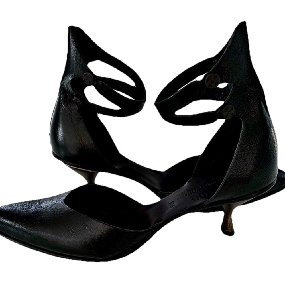 Classic Cydwoq Athena Handmade Pump Vintage Heel Ankle Straps Size 38 US 8.5